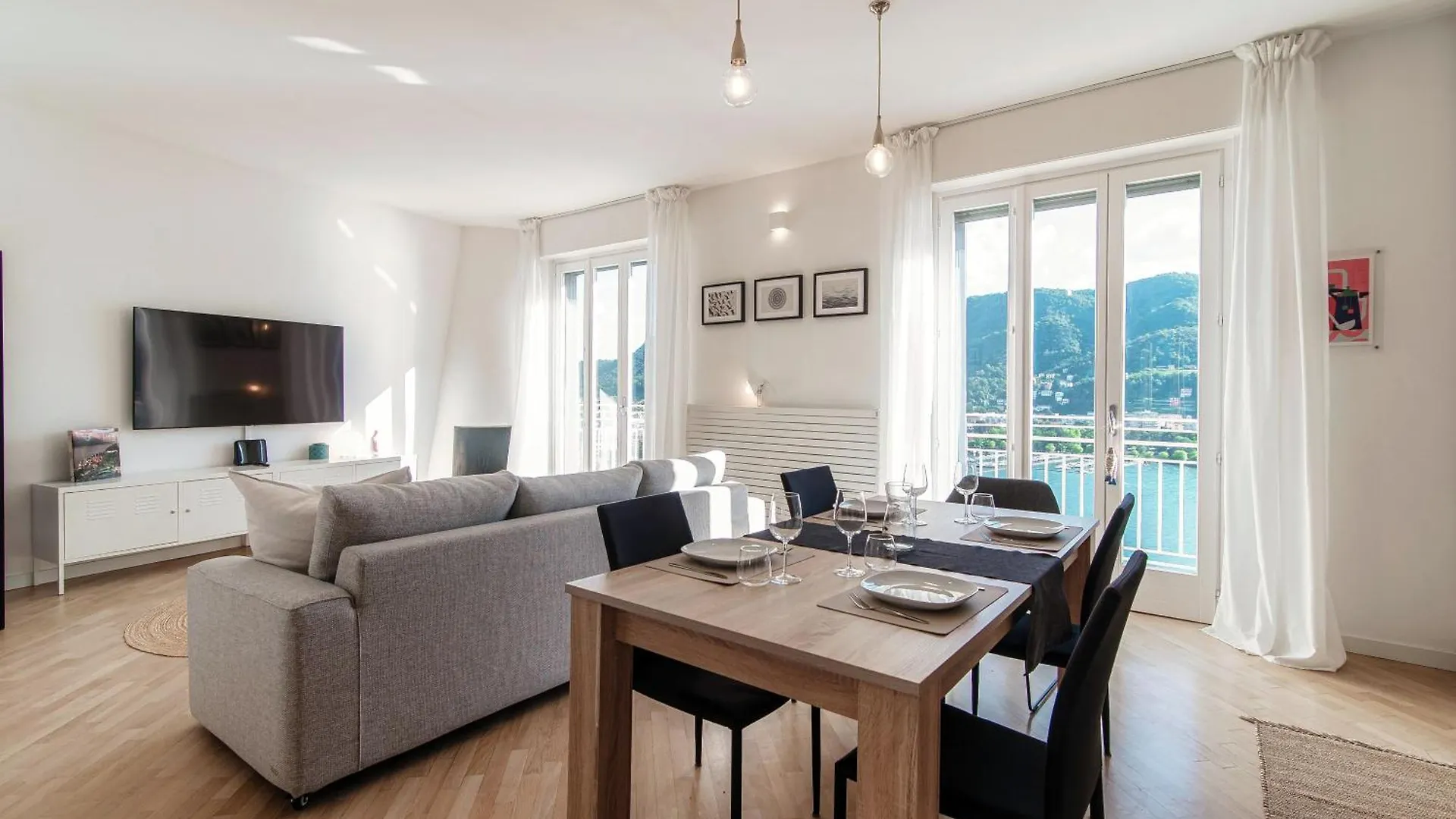 Apartamento 150 Steps To Heaven - By Myhomeincomo Itália